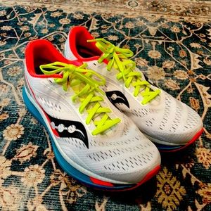 COPY - Men’s Saucony Endorphin Speed - Size 11